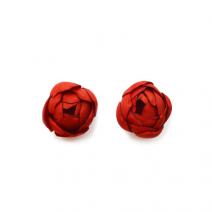 red roses